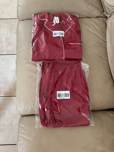 Soma WOVEN Long-Sleeve Notch Collar Top and Pants Set. MSRP $138