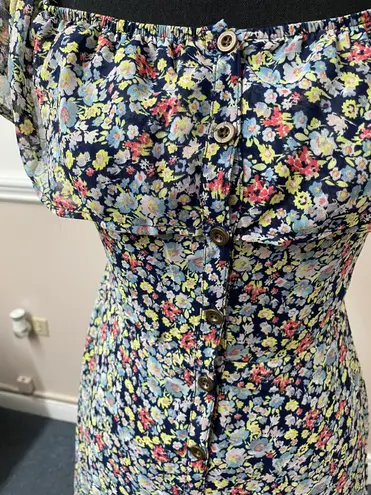 Speechless NWT  Floral Button Off the Shoulder Dress