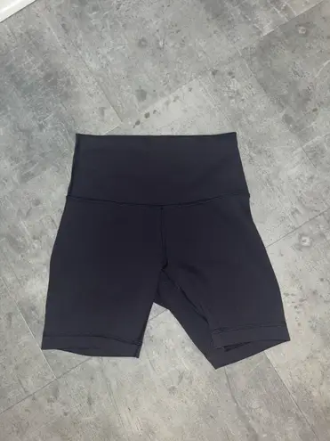 Lululemon Wunder Train High-Rise Short 6” in Black Size 4