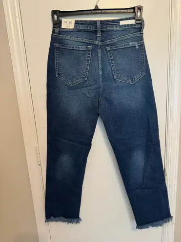 Cello New!  Straight Jeans Size 7