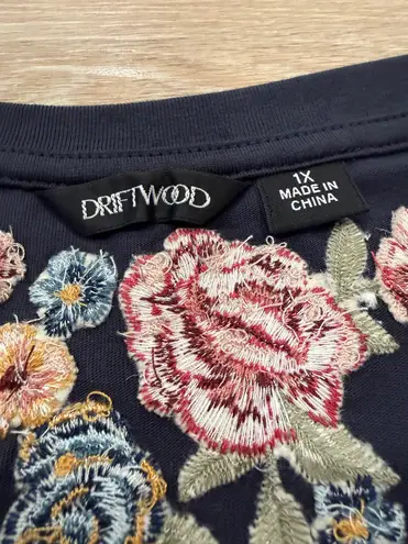 Driftwood Jeans Julie Crew Neck Tee Shirt - Serenity