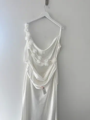 JLUXLABEL White Bridal Dress