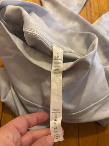Lululemon  Wunder Under High-Rise Tight 28" *Luxtreme Incognito Camo - Size 4 - Image 6
