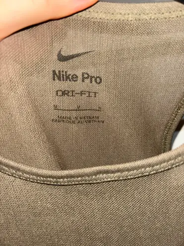 Nike Pro Dri-Fit Mesh Training Cropped Tank Top