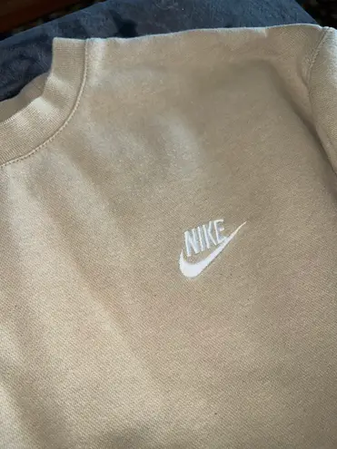 Nike Crewneck Sweatshirt in Tan