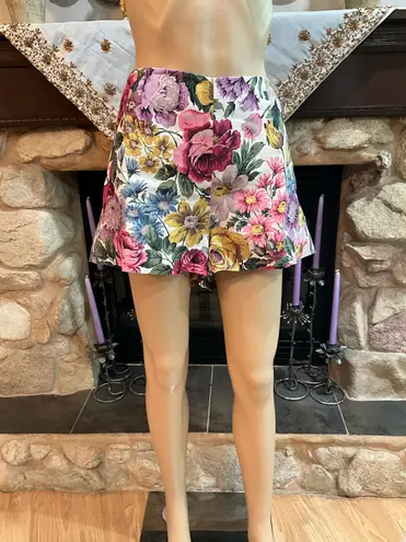 Faithfull the Brand NWT Faithfull Lila Multicolor Floral mini Short