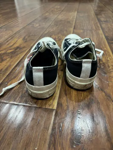 Converse Black Low  Play Classic One heart - Image 4