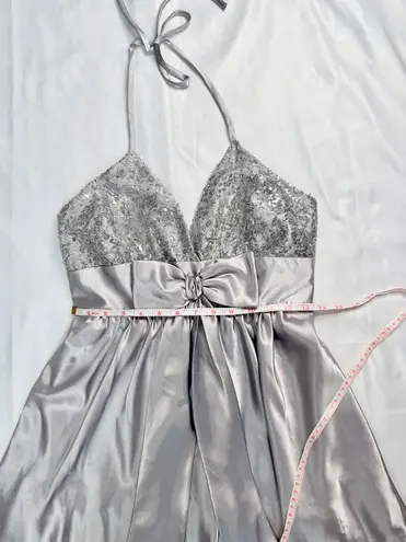 Fiesta Fashion Fiesta Sparkly Glitter Silver Metallic Deep V Halter Mini Homecoming Dress - S