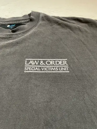 Wolf entertainment Law & Order special victims unit these are their stories Gray Size L