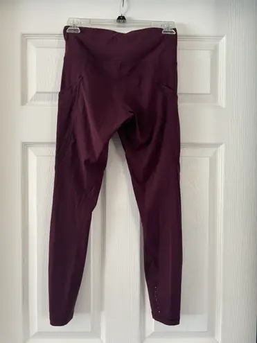 CRZ Yoga Woman’s Burgundy Workout Leggings - Size Small