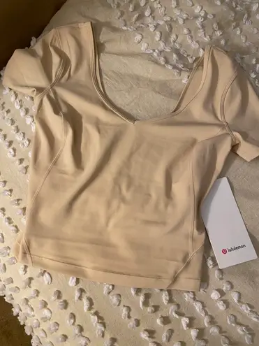 Lululemon Align Tshirt Sz 2 NWT