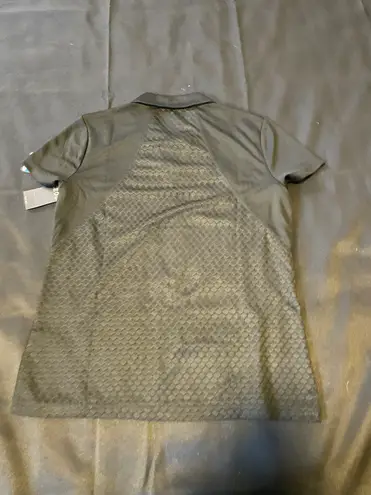 IZOD New with Tags PerformX Movement Women’s Black Top Sz Medium