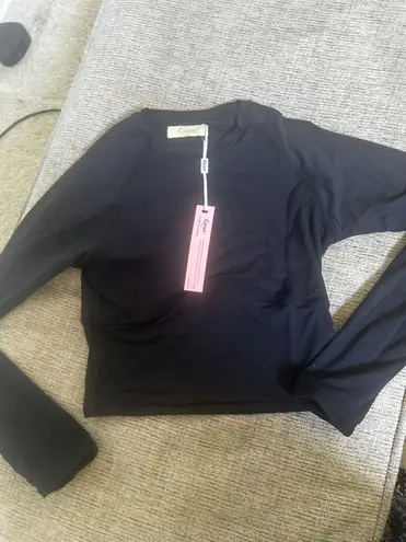 QINSEN Women's Long Sleeve V Neck Double Lined Crop Top Seamed Cup Black Size M