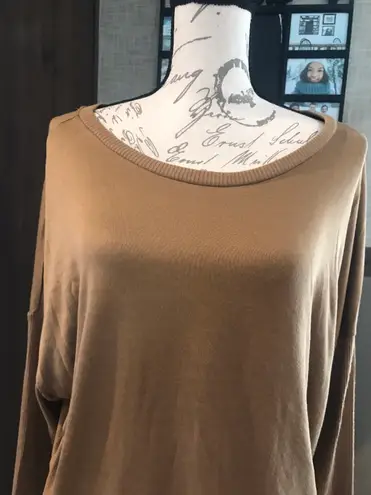 Joy Spun NWT Size large women’s long sleeve shirts