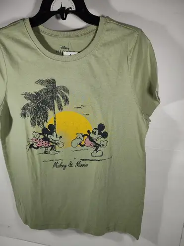 Disney  Mickey and Minnie Mouse On Beach Women's Small Green Graphic T-Shirt NWT