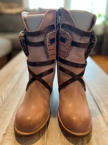 FREEBIRD by Steven NWOT Crocodile Bakers Discontinued Color booties