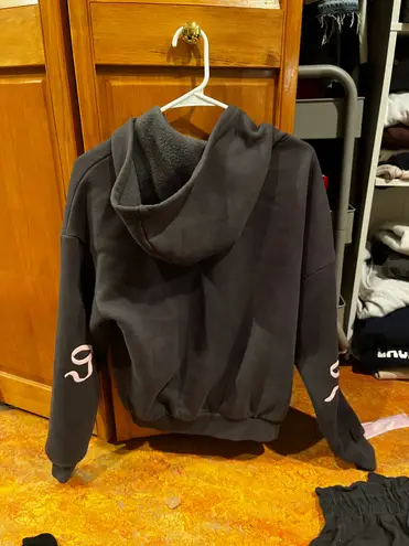 Edikted Bow Hoodie  - Image 2