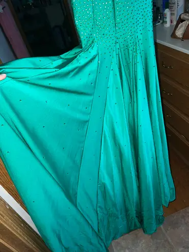 kissprom Emerald Green Prom Dress