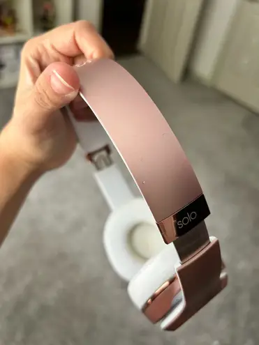 Beats by Dre Rose gold Beats Pro 3 wireless headphones