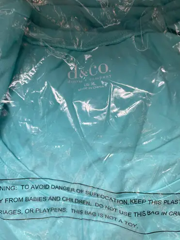 Denim & Co . Short Sleeve Scoop Neck Trapeze Top A214615