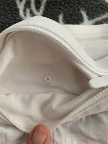 Lululemon Speed Up High Rise 4” Shorts Size 6 - Image 3