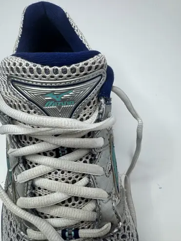 Mizuno Wave Creation 11 Size 7W Running Shoes Multiple
