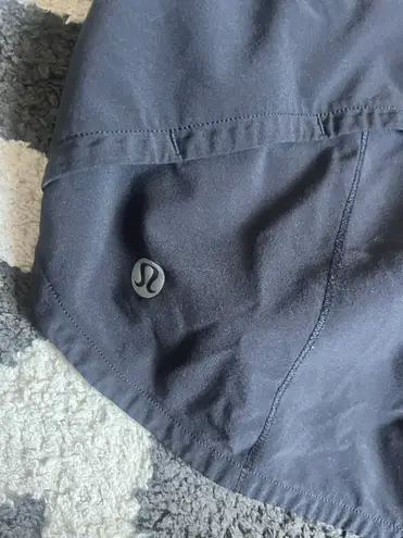 Lululemon Speed Up Shorts 2.5