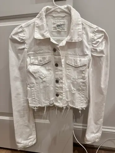 Forever 21 Cropped Distress White Denim Jacket 