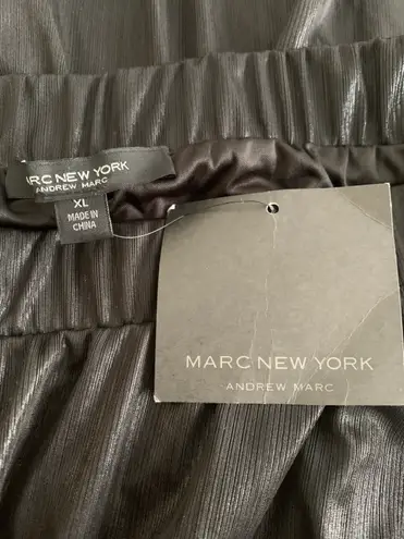 Marc New York Andrew Marc High Waist Pleated Max Skit