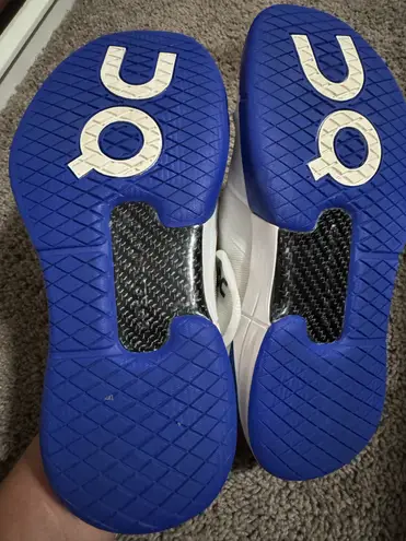 on cloud  Women's The Roger Pro Tennis Shoes  - Image 6