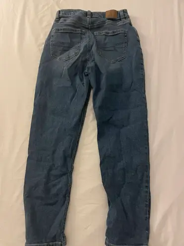 American Eagle stretch mom jean