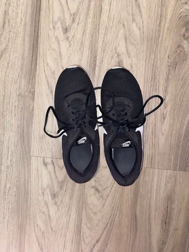 Nike Running Shoes - Image 3