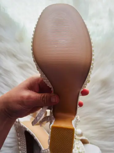 Opulent Pearl Platform Bridal Heels White Size 8