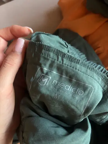 Mediclo TENCEL™ Bali Flare Scrub Pants Green Size M