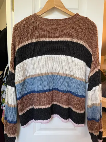 American Eagle Outfitters Sweater