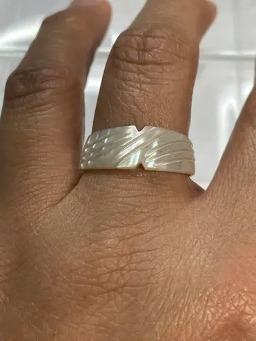 Solid Mother Of Pearl Ring White