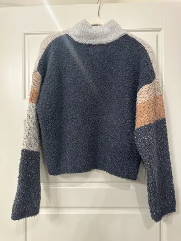 Universal Threads Mock Neck Chunky Sweater