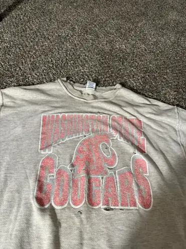 Women’s Vintage Grey And Pink WSU Cougars Crewneck Size Large Gray