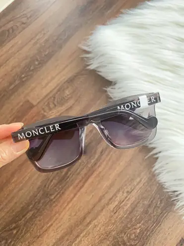 Moncler Luxury  Sunglasses