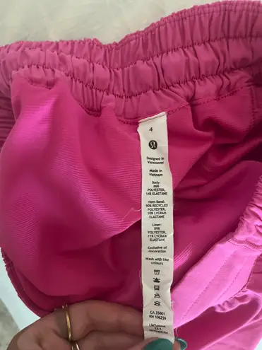 Lululemon Hotty Hot Short 2.5”