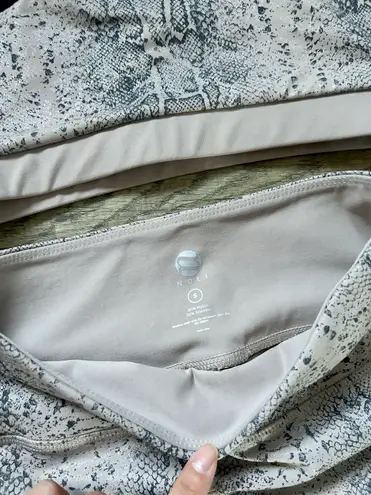 Noli The Shop snake print sport bra and leggings set size S