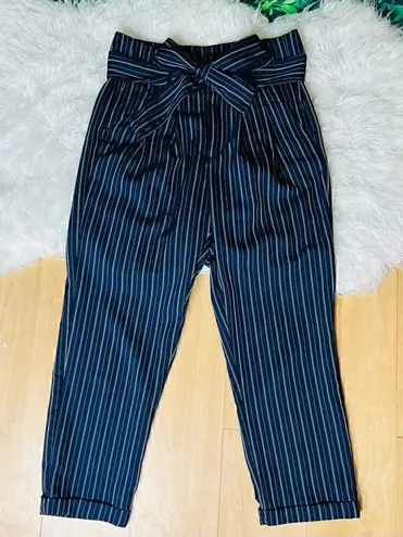 Paper bag high waisted belted style dress pants cropped size 7 Blue