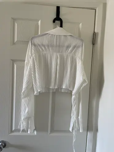 Charcoal Clothing White Shirt Size 2