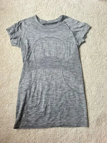 Lululemon Swiftly Tech Short Sleeve Shirt