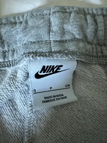 Nike Sweatpants