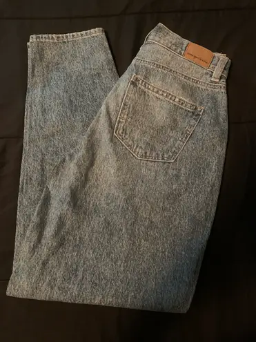 American Eagle Outfitters “Mom” Jeans