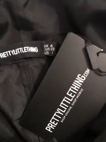 Pretty Little Thing Black Shell Pocket Jogger - Image 4