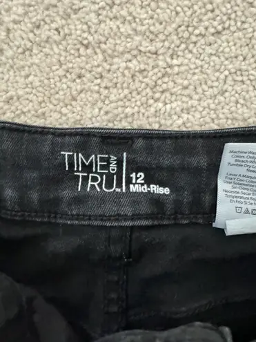 Time & Tru  Denim Shorts