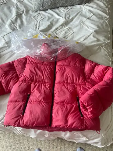 Old Navy Pink Cropped Puffer