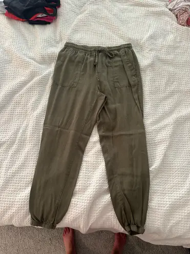 Thread and Supply Green Pants